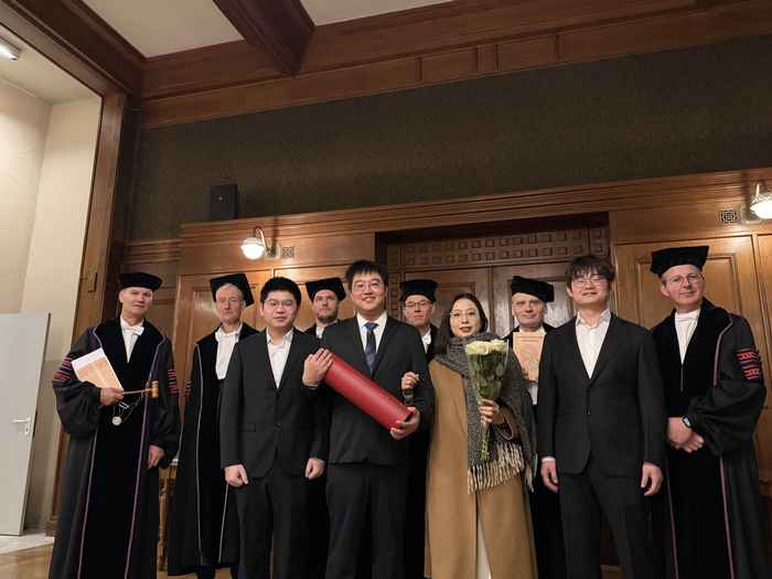 Yingjun Du awarded doctorate cum laude